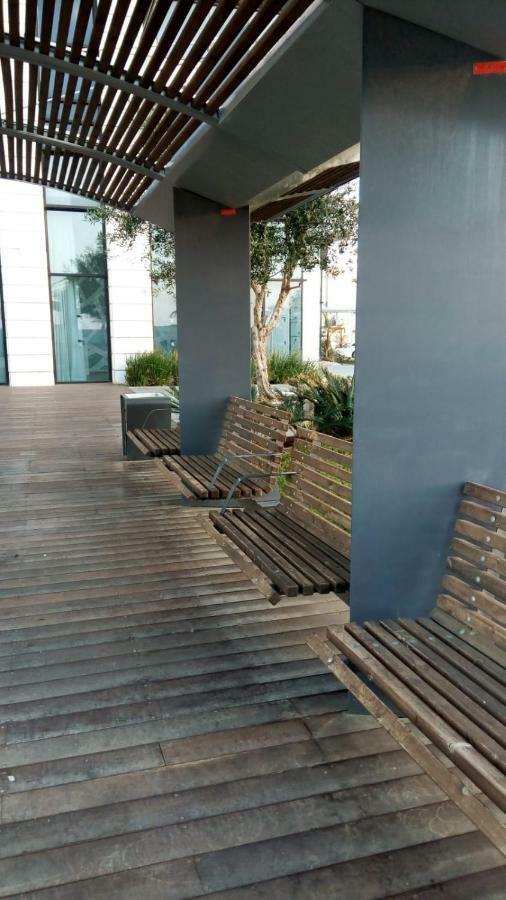 Oַ&O Group- Luxury Apt Tower Best Sea View Bat Yam Exterior photo